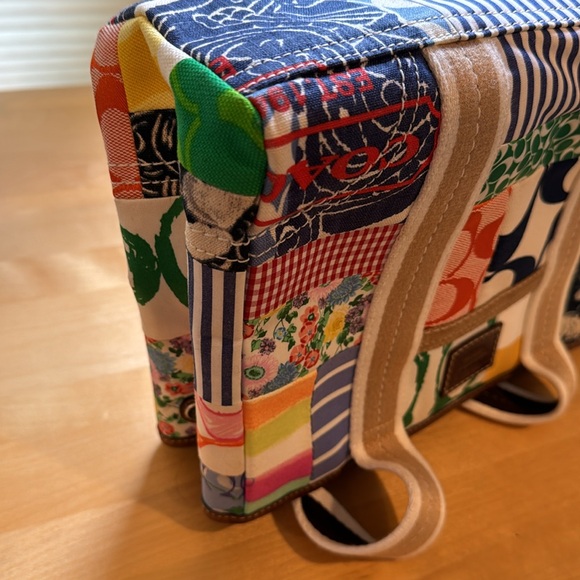 💕✨Gorgeous vintage Y2K coach Hampton patchwork weekend tote bag! 🌸🩵💕🌟 - Picture 11 of 16